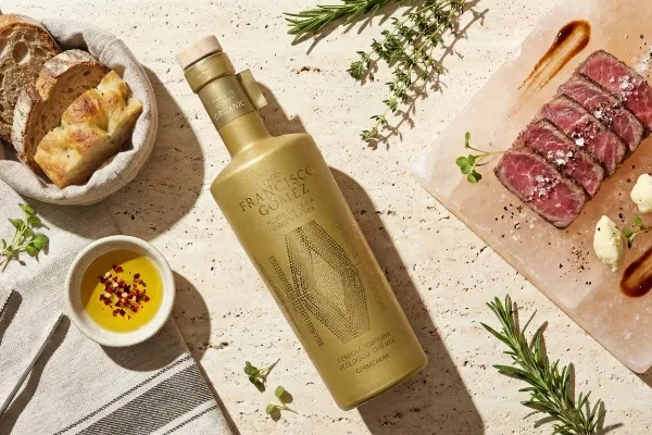 SECUNDARIA 600x400_ extra vergine olijfolie Cornicabra_1.webp